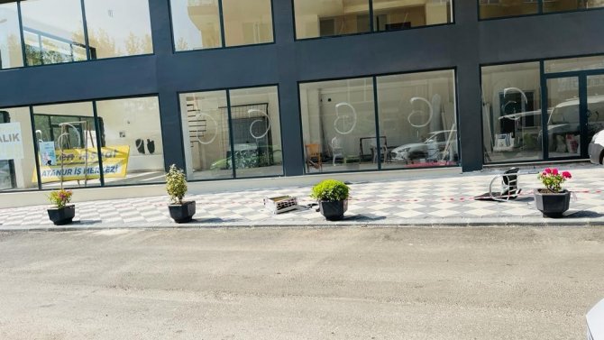 Klima Montajı Yaparken 5. Kattan Düştü