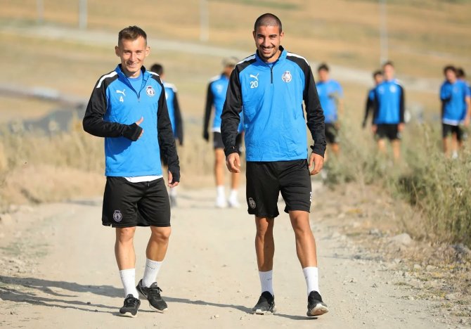 Afyonspor Güne Kros Koşusu İle Başladı
