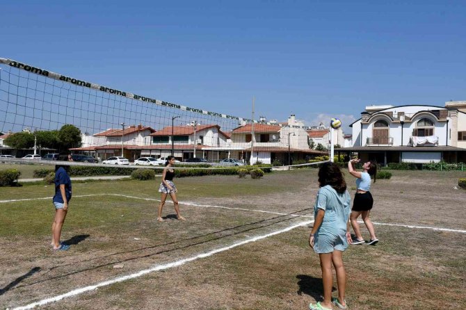 Spor Tutkunu Elif İstedi, Başkan Ömer Günel Yerine Getirdi