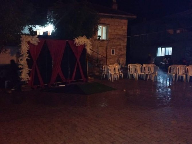 Buldanlılar Bağışlanan Araziyi Satan Belediyenin Verdiği Sözü Tutmasını Bekliyor