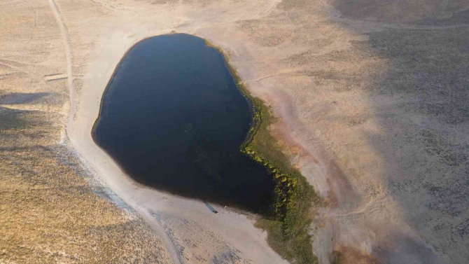 Kalp Gölü Havadan Görüntülendi