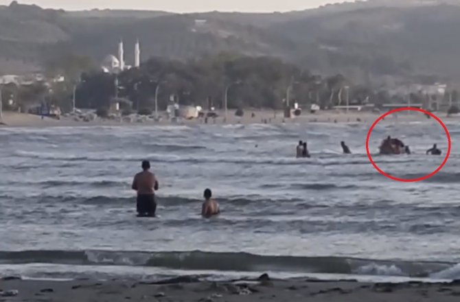 Boğulma Tehlikesi Atlatan Genci Zodyak Bot Kullanan Vatandaş Kurtardı
