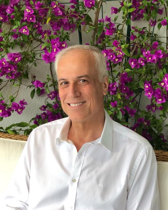 Bursalı Doktorun İlk Kitabı Çıktı