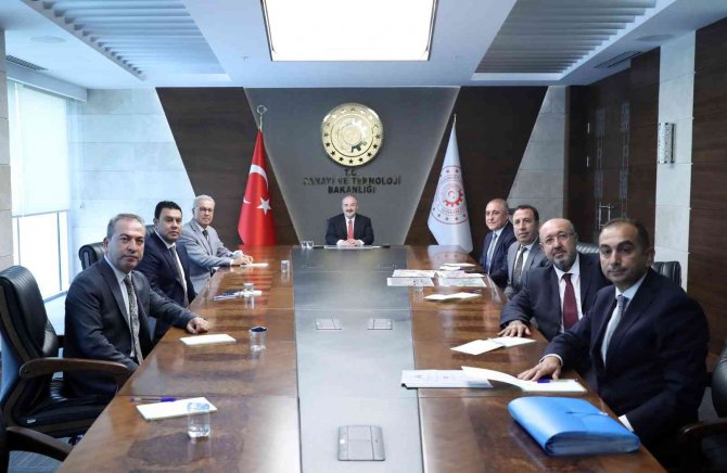 Fırat’ın Suyunun Osb’ye Getirilmesi Projesi Bakan Varank’a Teslim Edildi