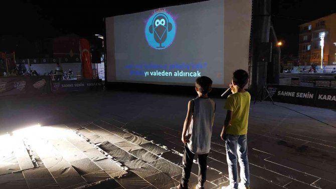 Hakkarili Çocukların Sahne Heyecanı