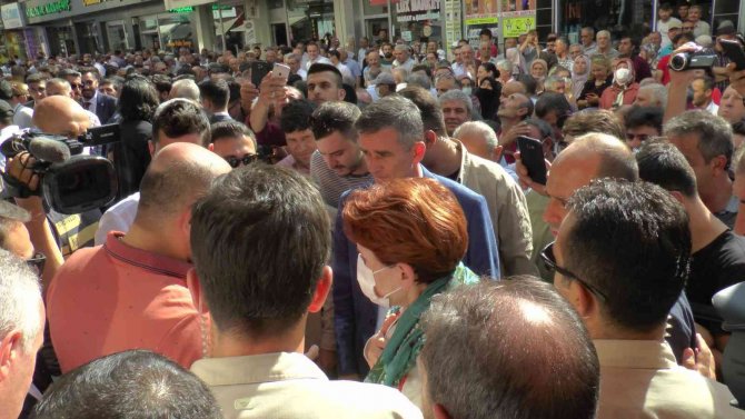 İ̇yi̇ Parti Genel Başkanı Meral Akşener: “Ben Cumhurbaşkanı Adayı Değilim”