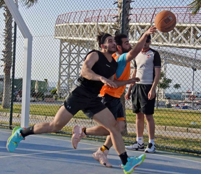 İ̇zmir’de 3x3 Basketbol Zamanı