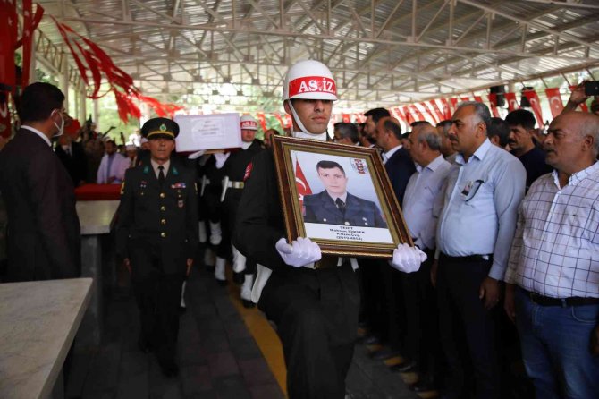 Şehit Mahsun Şimşek Gözyaşlarıyla Uğurlandı