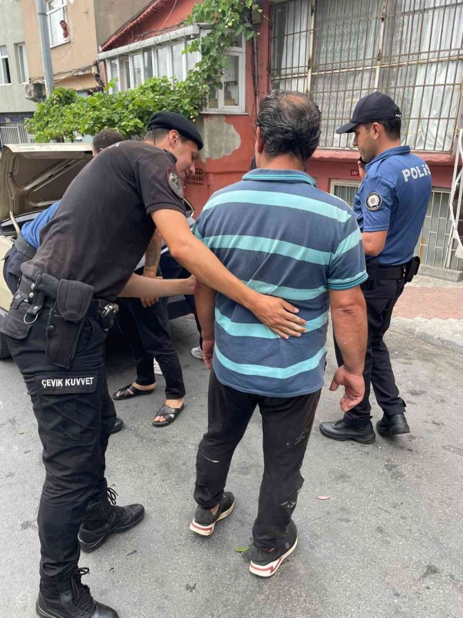 Şişli’de Emniyetten Dar Alan Uygulaması: 1705 Kişi Sorgulandı