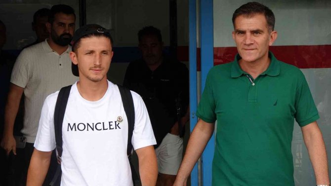 Trabzonspor’un Yeni Transferi Bardhi Trabzon’da
