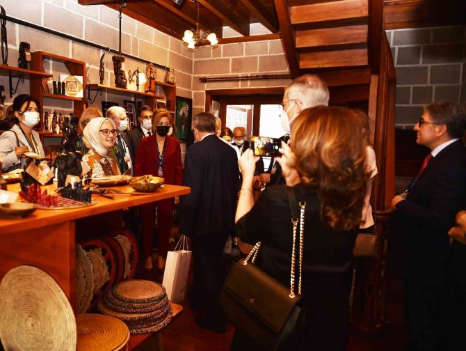 Türkiye’nin Afrika Büyükelçilerinden Afrika Evi’ne Ziyaret