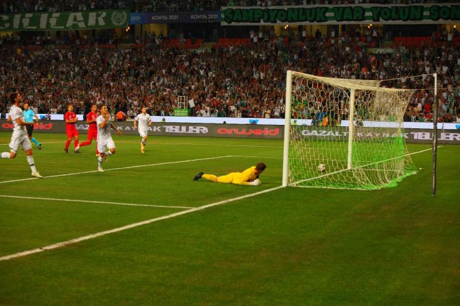 Uefa Konferans Ligi: Konyaspor: 1 - Vaduz: 1 (Maç Devam Ediyor)
