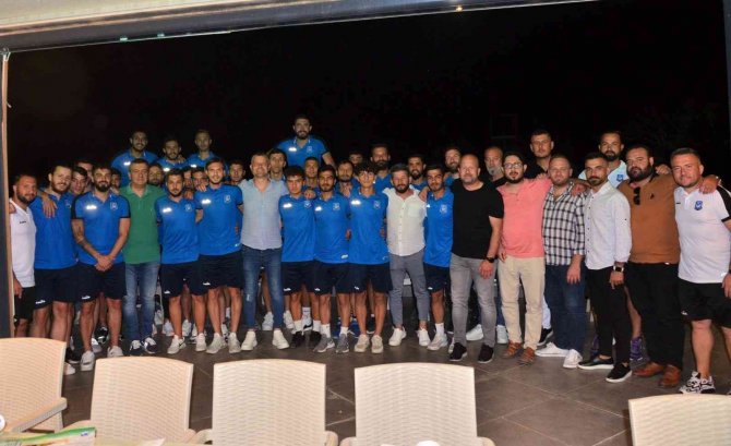 Yunusemre Belediyespor Kenetlendi