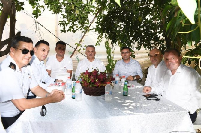 Vali Yazıcı: "En Çok Tarım Ve Hayvancılıkla Uğraşanların Kazanmasını İsterim"