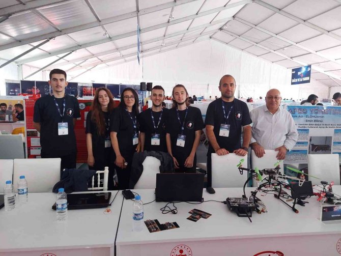 Atlas Üniversitesi, Teknofest 2022 İ̇nsanlık Yararına Teknoloji Yarışması Finali’nde Yarışıyor