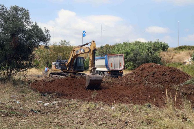 Bandırma Belediyesi Malta Parkı Ve Yaşam Alanına İ̇lk Kepçeyi Vurdu