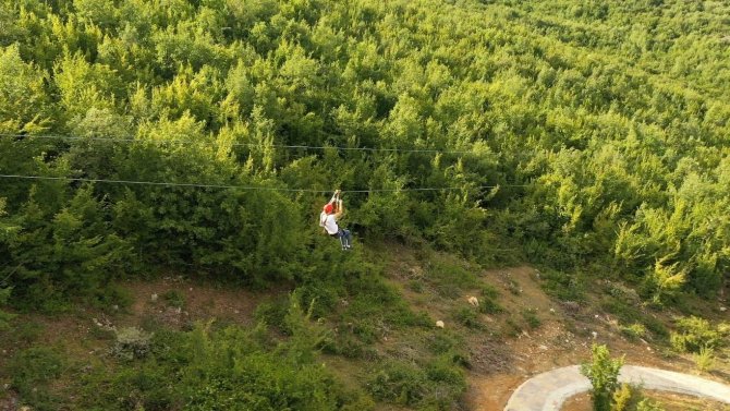 Küre Dağları Milli Parkında Zipline Heyecanı Yaşanıyor