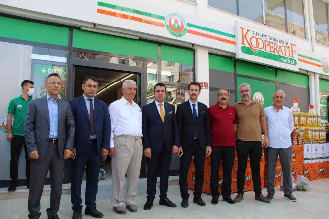 Batman’da Tarım Kredi Kooperatif Marketi Açıldı