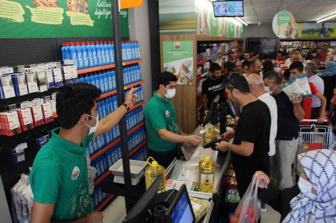 Batman’da Tarım Kredi Kooperatif Marketi Açıldı