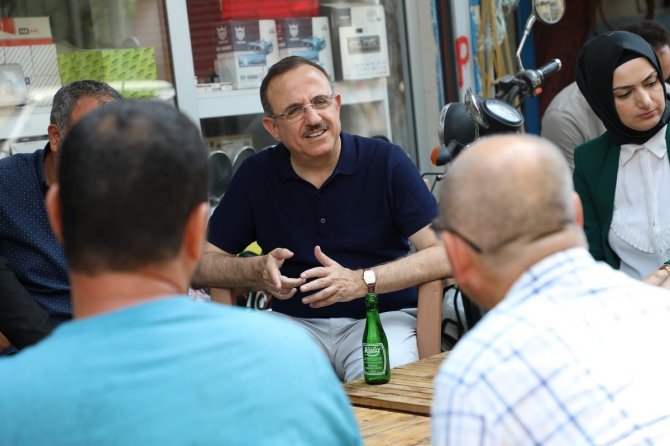 Ak Parti İ̇zmir’den 40 Derece Sıcakta Tire Turu