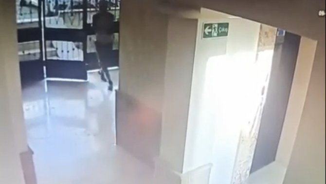 Bursa’da Bisiklet Hırsızının Rahatlığı ’Pes’ Dedirtti