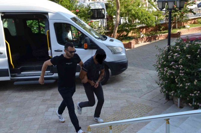 Didim’de Zabıta Müdürüne Silahlı Saldırıda 6 Şüpheli Adliyeye Sevk Edildi