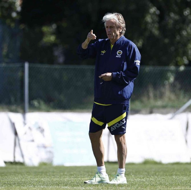 Fenerbahçe, Kasımpaşa Maçı Hazırlıklarına Başladı