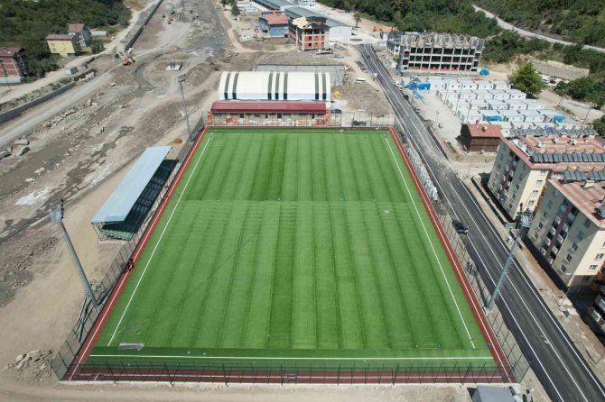 Selde Kullanılmaz Hale Gelmişti, Bozkurt Futbol Sahası Afetin Yıl Dönümünde Yeniden İlçeye Kazandırıldı