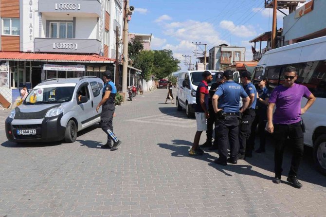 Keşan’da Huzur Ve Güven Uygulamasında Aranan 5 Kişi Yakalandı