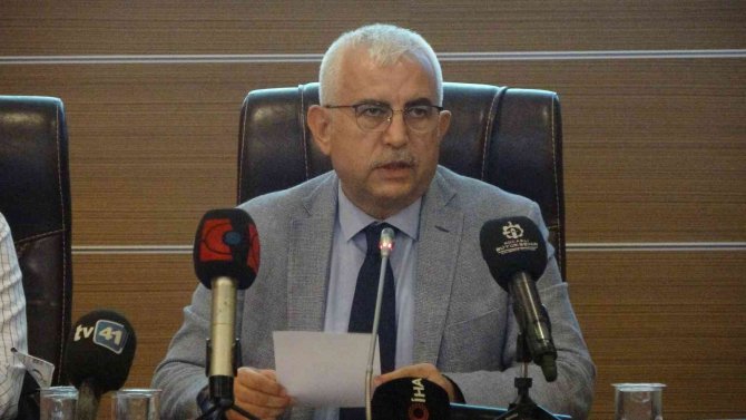 Genel Sekreter Balamir Gündoğdu: "Cumhuriyet Parkı’nın Mülkiyeti Kocaeli Büyükşehir Belediyesine Aittir"