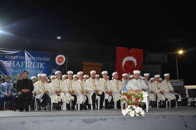 Korkuteli’de 79 Hafız İçin Hafızlık İ̇cazet Merasim Yapıldı