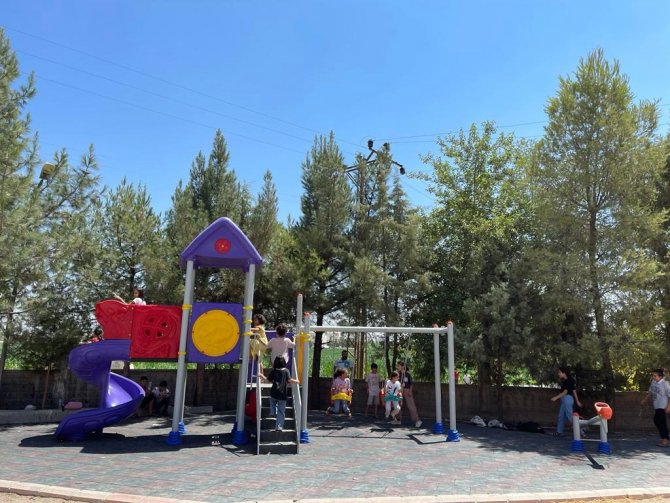 Mardin’de 100 Çocuk Oyun Grubunun 24’ü Tamamlandı