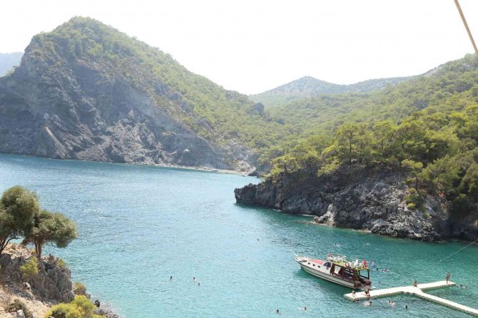 Ortaca Aşı Koyu, Görenleri Mest Ediyor