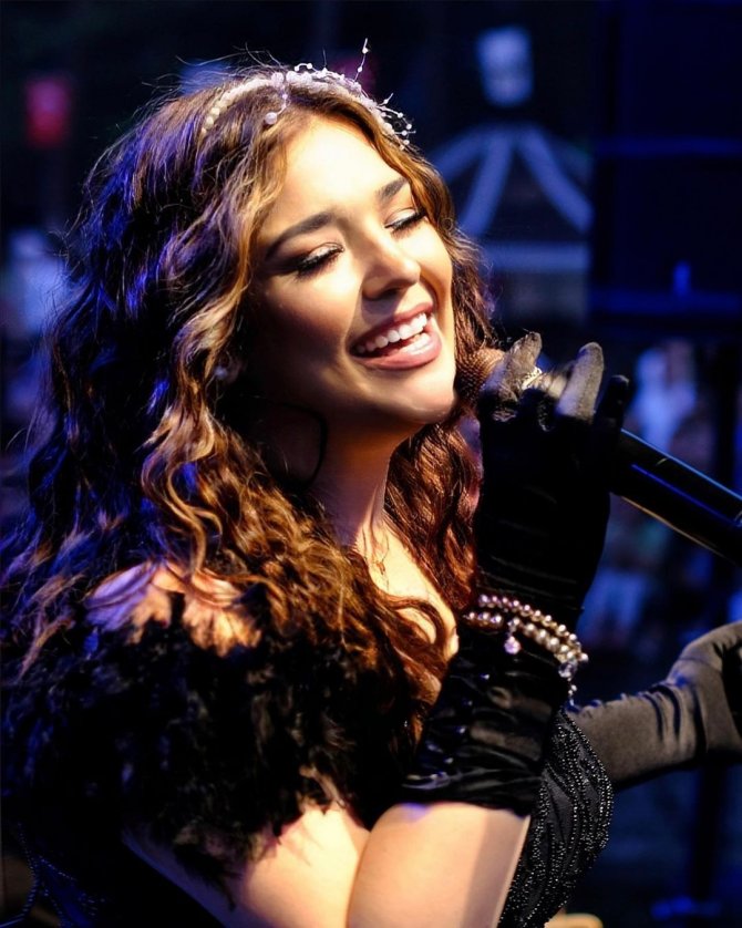 Mustafakemalpaşa’ya 100. Yılda Yıldız Yağacak