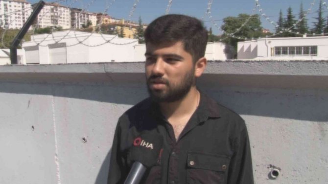 Komşu Dükkanın Önündeki Trafik Dubasını Kaldırdığı İçin Bıçaklanarak Öldürüldü