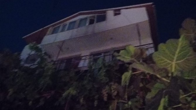 Osmaneli’nde Bina Yangını