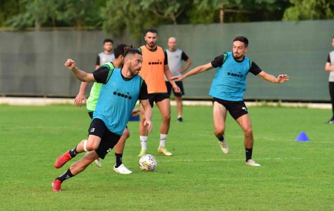 Denizlispor Şanssızlığını Yenip Sezona İyi Bir Başlangıç Yapmak İstiyor