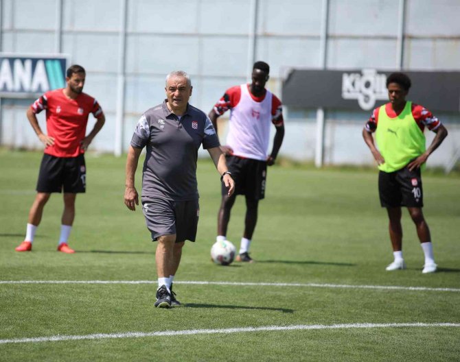 Yiğidolar, Adana Demirspor Maçının Taktiğini Çalıştı