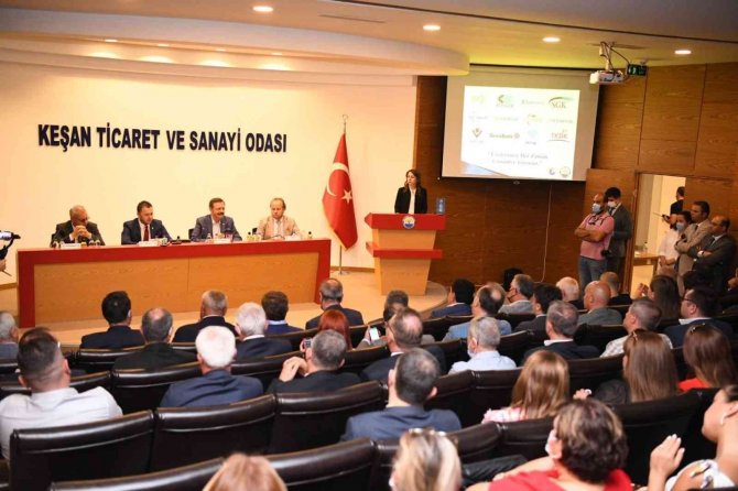 Tobb Başkanı Hisarcıklıoğlu: "Devrimsel Bir Adım Atılıyor"
