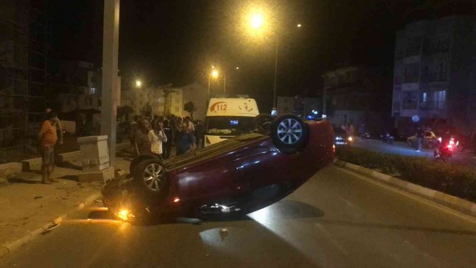Alkollü Sürücünün Kullandığı Otomobil Kamera Trafosuna Çarparak Takla Attı