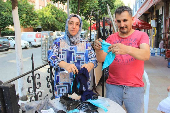 Eşofman Takımı Aldılar, Kargodan Çaput Parçaları Çıktı