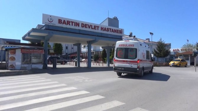 Denizde Fenalaşan Yaşlı Adam Hayatını Kaybetti