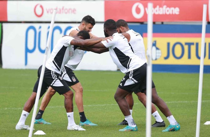 Beşiktaş, Alanyaspor Maçının Hazırlıklarını Tamamladı