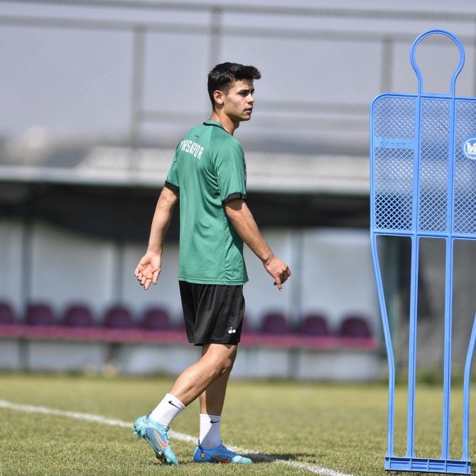 Bursaspor’da Yeni Sezon Hazırlıkları Sürüyor