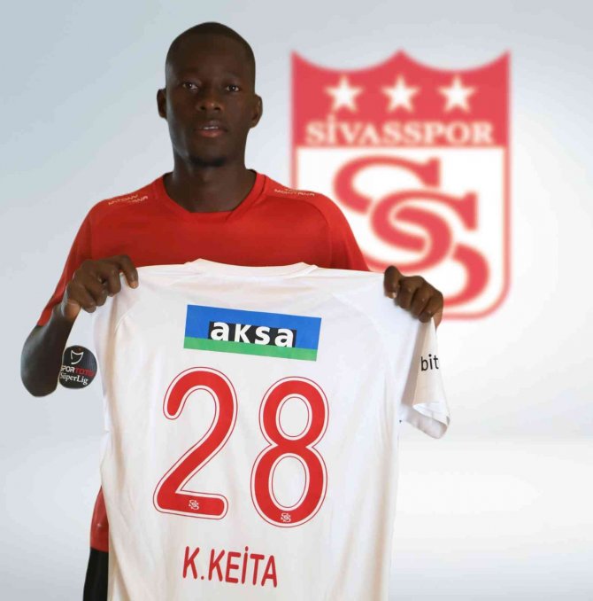 Kader Keita 28 Numaralı Formayı Giyecek