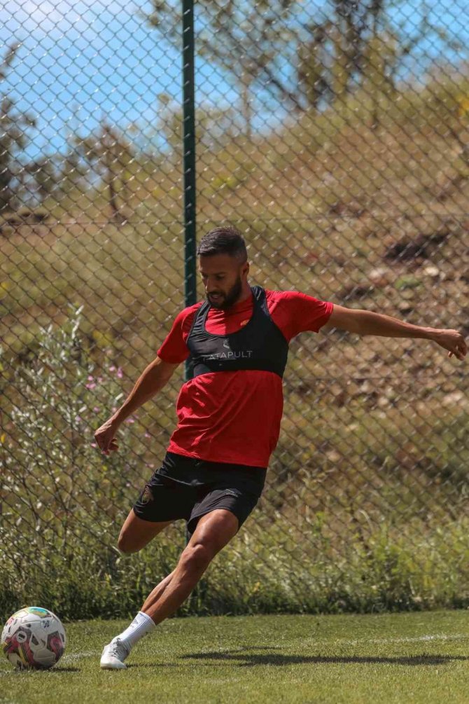 Göztepe’de Sakaryaspor Maçı Hazırlıkları Tamam