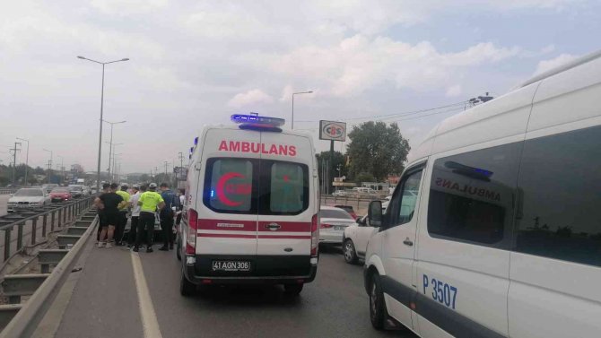 D-100’de Zincirleme Kaza: 6 Yaralı
