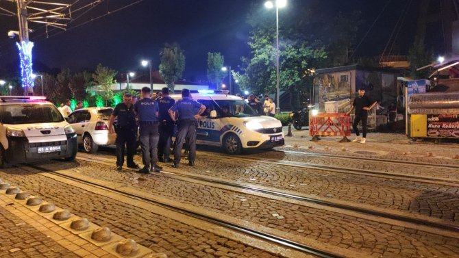 Kavgayı Ayıran Bekçilere Bıçak Çekildi, Ortalık Karıştı: 4 Gözaltı