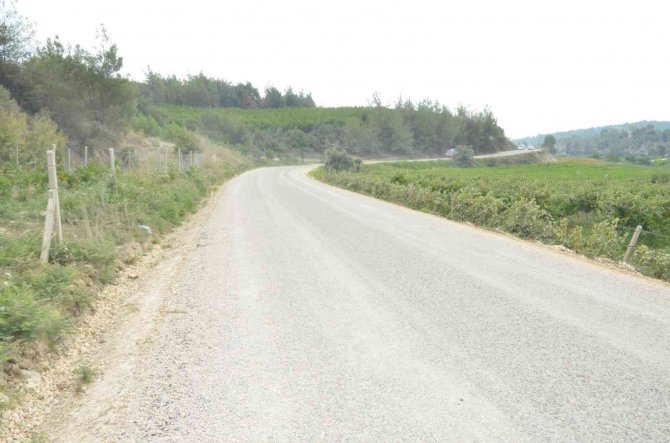 Mersin’de Yol Çalışmaları Sürüyor