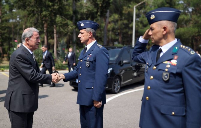 Millî Savunma Bakanı Hulusi Akar Balıkesir’de